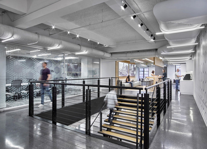 唯美工业风 美国零售商Foot Locker纽约总部设计欣赏